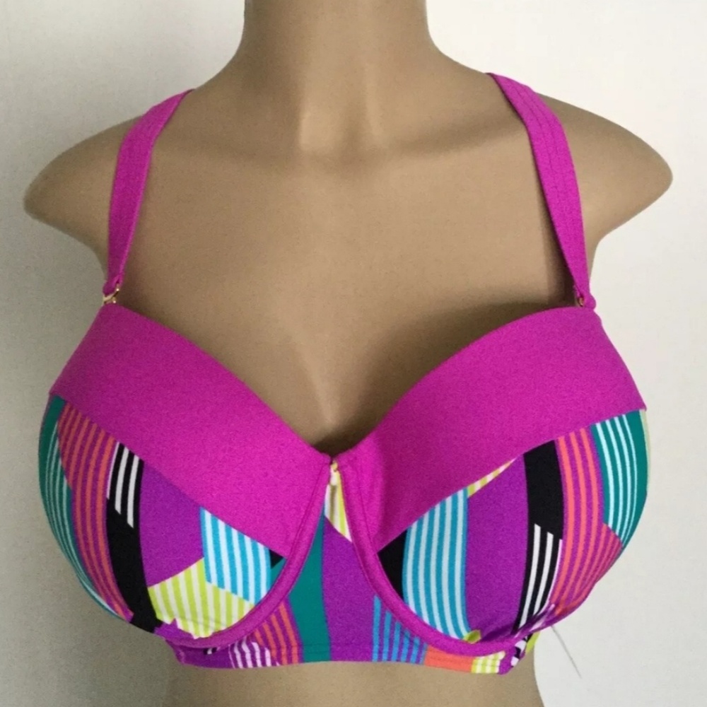 Ashley stuart bikini top